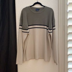 Sideout Sweater